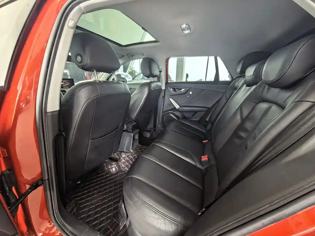 Audi Q2L — миниатюра 13
