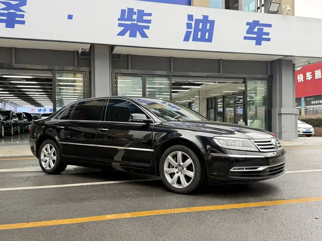 Volkswagen Phaeton — миниатюра 3