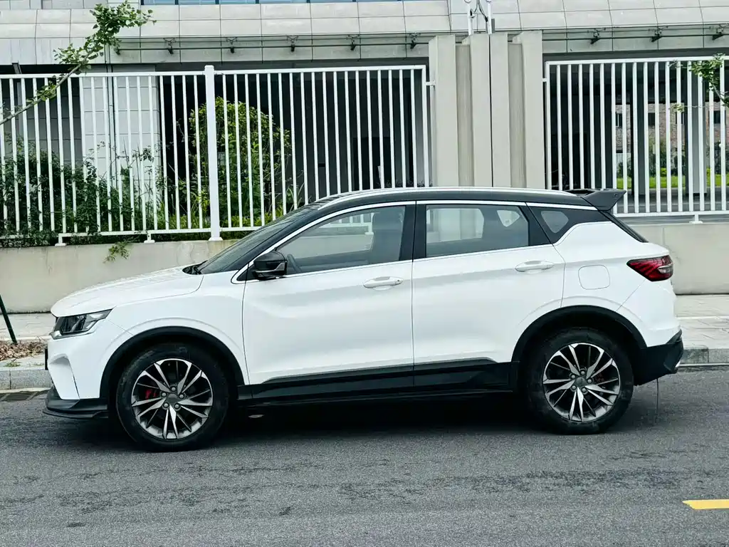 Geely Binyue — миниатюра 2
