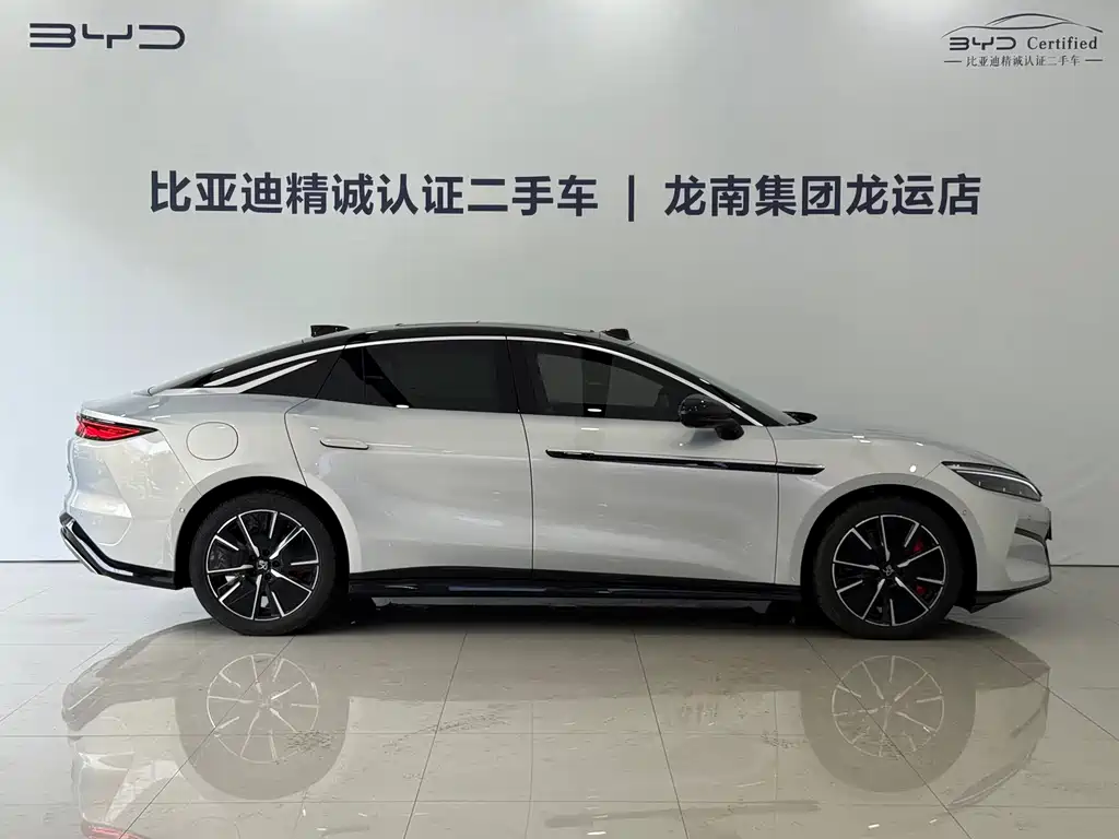 BYD Han L — миниатюра 9
