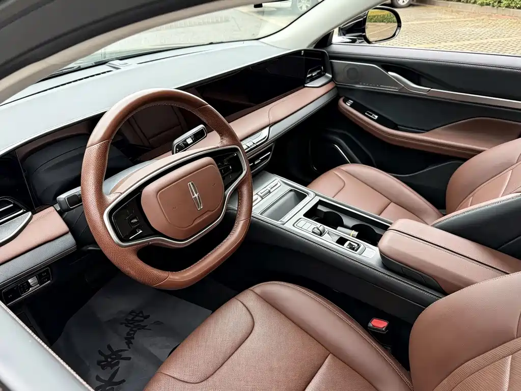 Lincoln Z — миниатюра 9