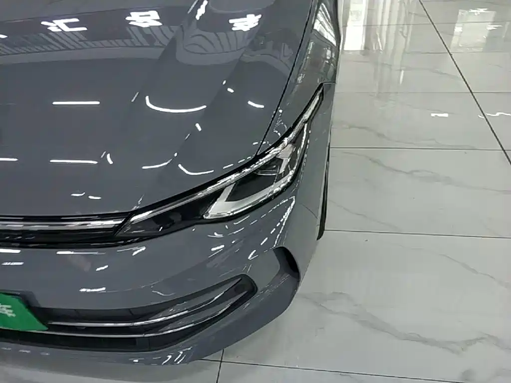 Volkswagen Golf — миниатюра 24