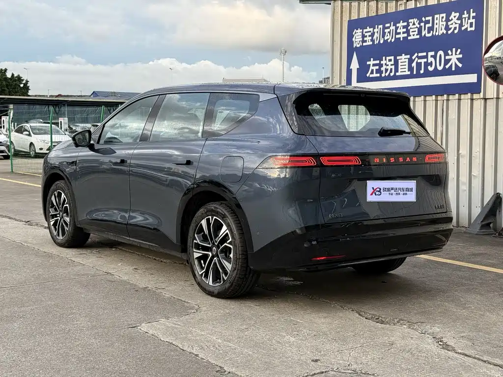 Nissan 日产NX8 — миниатюра 12
