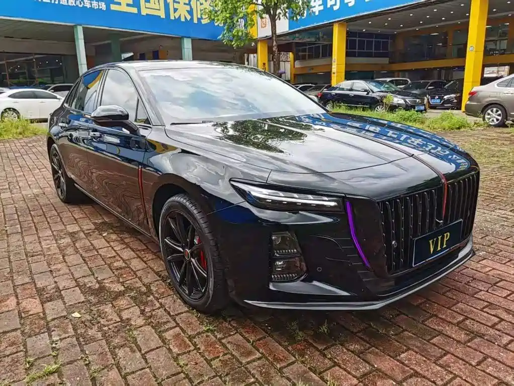 Hongqi Hongqi H5 — миниатюра 3