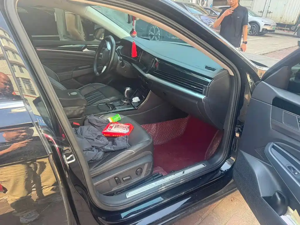 Volkswagen Passat — миниатюра 3