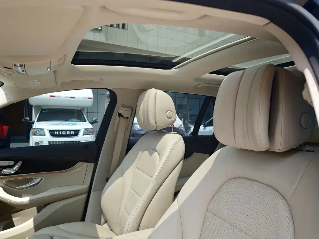 Mercedes-Benz GLC — миниатюра 8