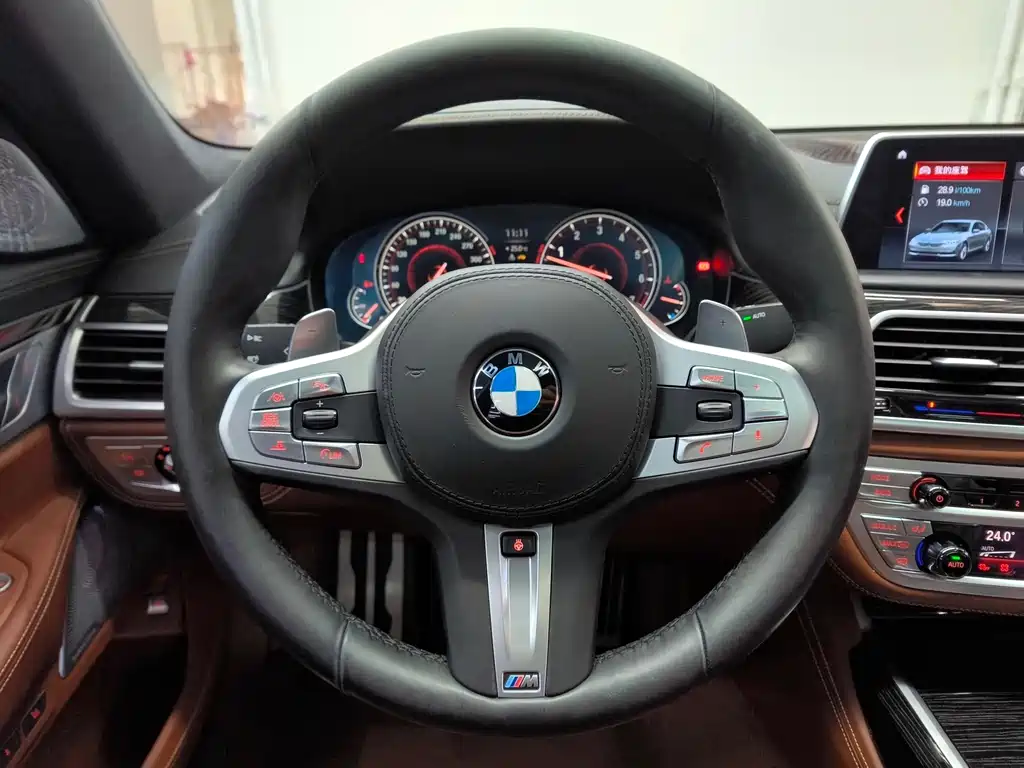 BMW 7 Series 7 2018 M760Li xDrive