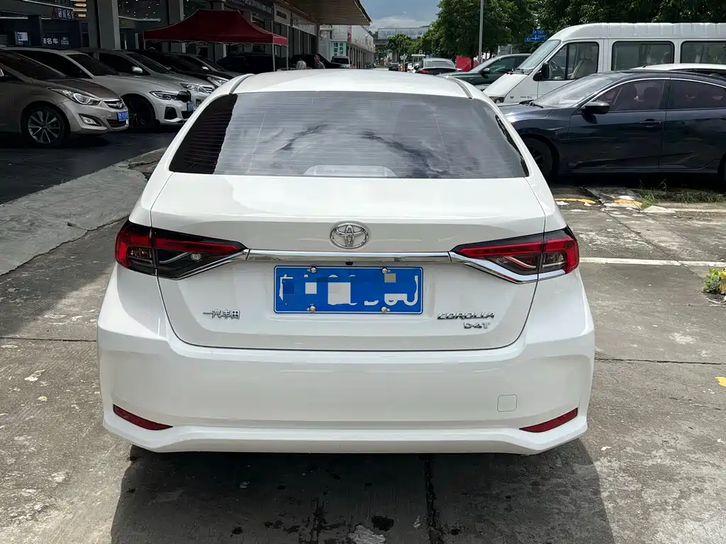 Toyota Corolla — миниатюра 9