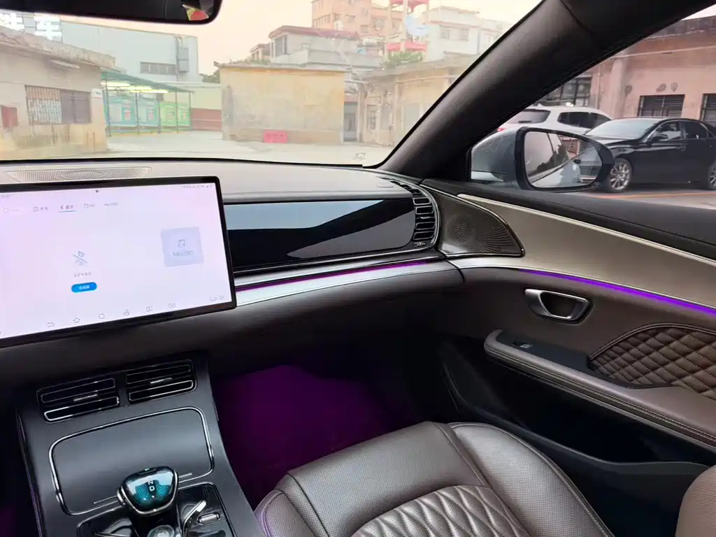 BYD Han — миниатюра 8