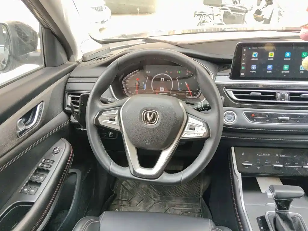 Changan CS75 — миниатюра 11