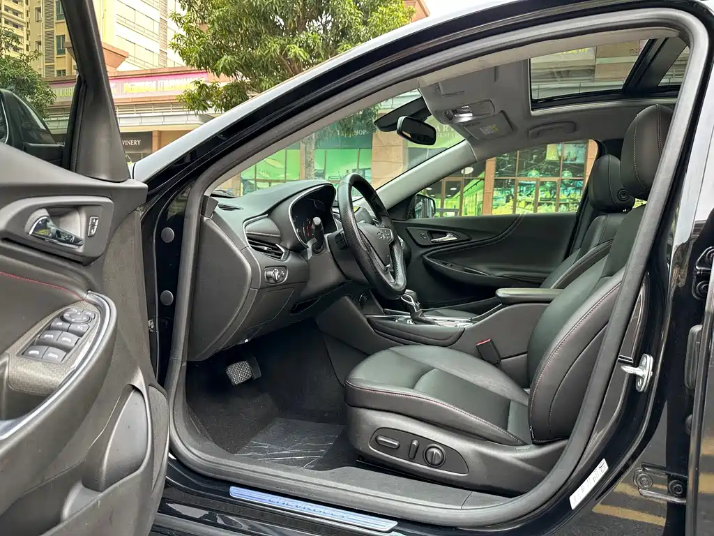 Chevrolet Malibu XL — миниатюра 11