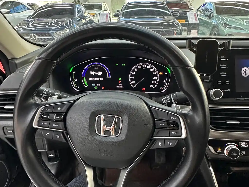 Honda Accord - фото 6