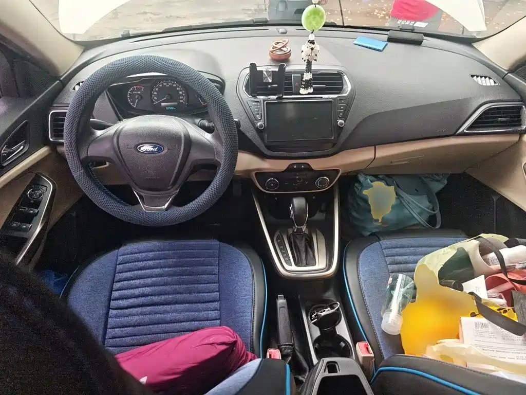 Ford Escort — миниатюра 5