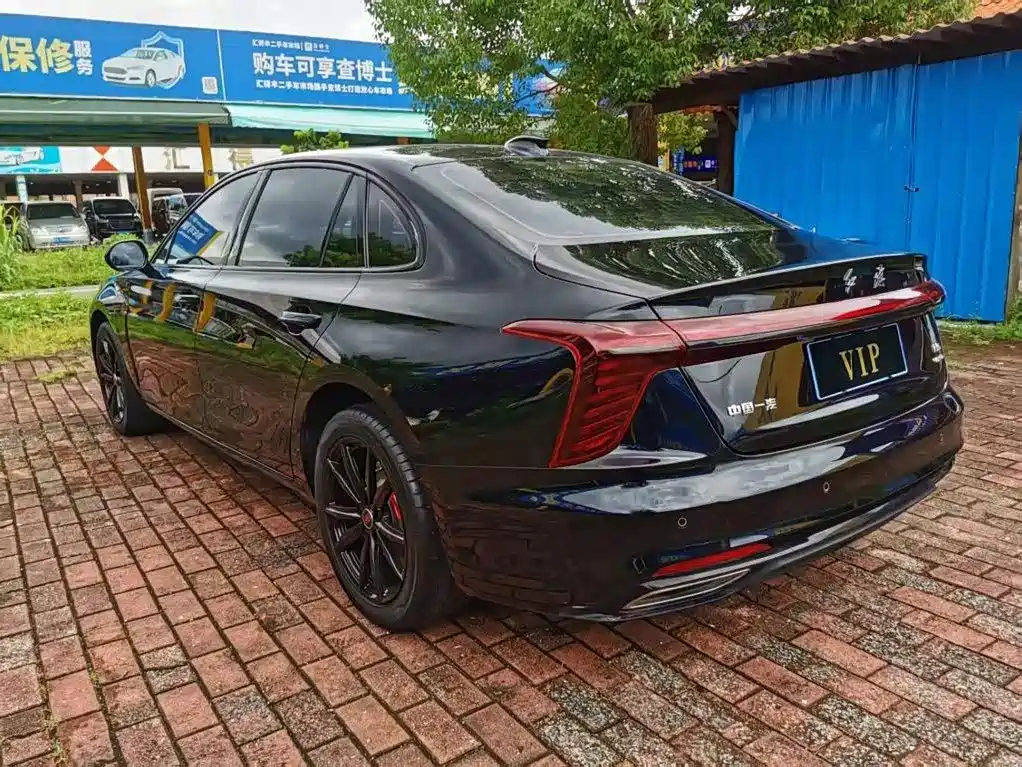 Hongqi Hongqi H5 — миниатюра 11