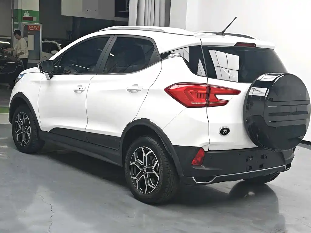 BYD Yuan Pro - фото 10