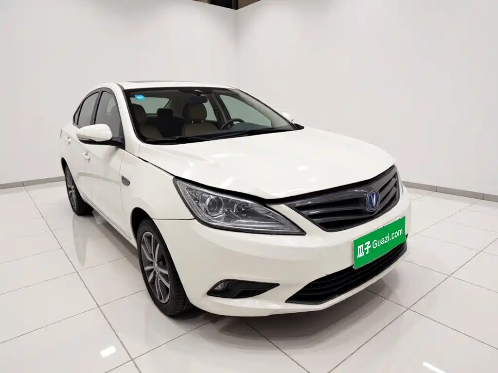 Changan Eado — миниатюра 3