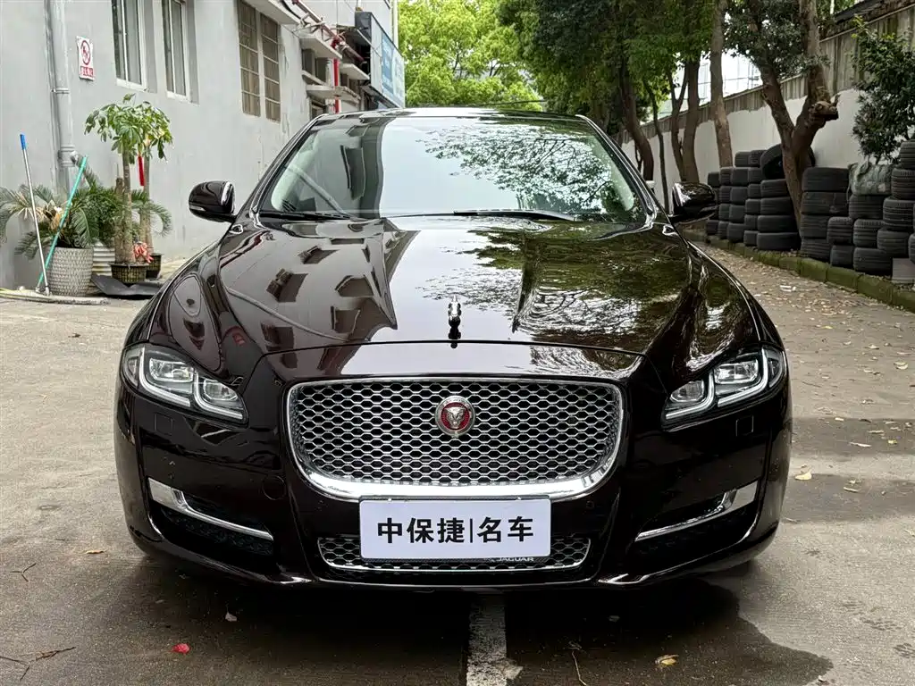 Jaguar XJ 2017