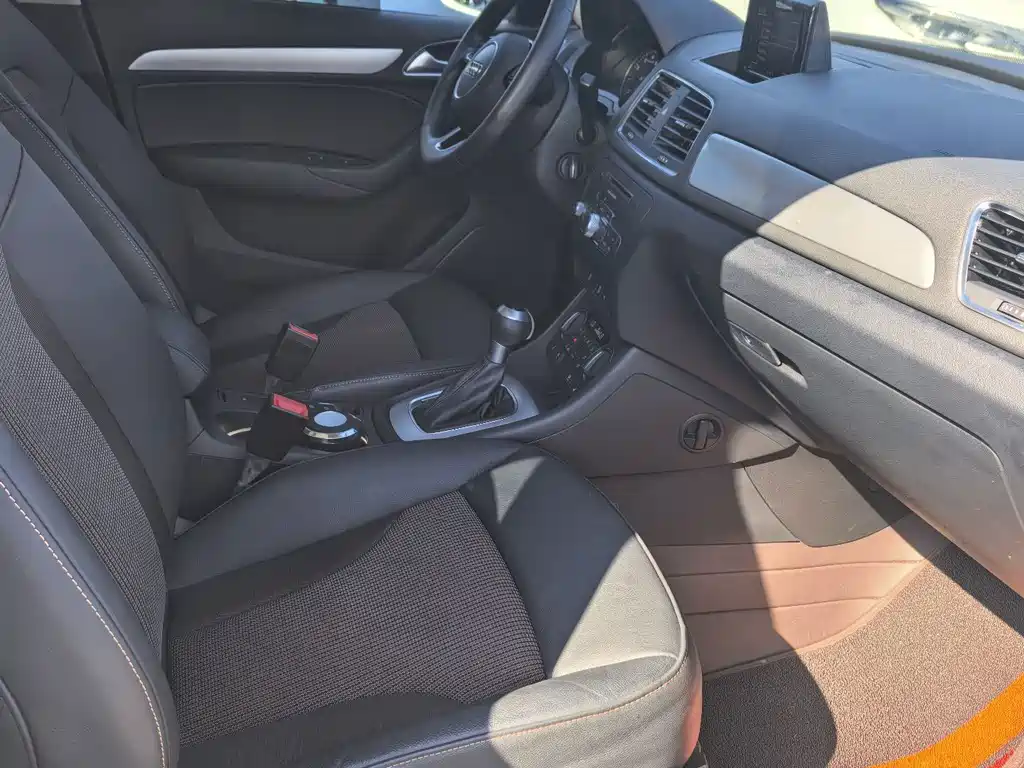 Audi Q3 — миниатюра 10