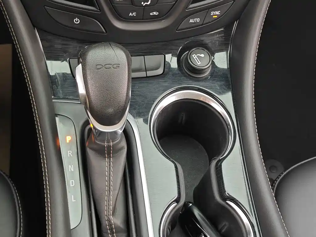 Buick Envision Plus — миниатюра 14