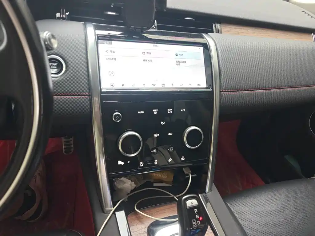 Land Rover Discovery Sport — миниатюра 15