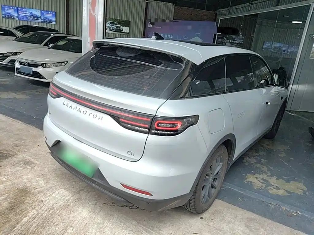 Leapmotor Leapmotor C11 — миниатюра 7