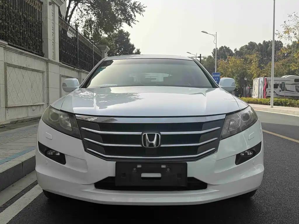 Honda Crosstour 2011 3.5L Luxury