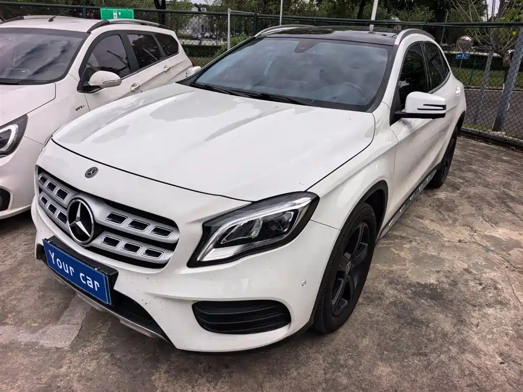 Mercedes-Benz GLA 2019