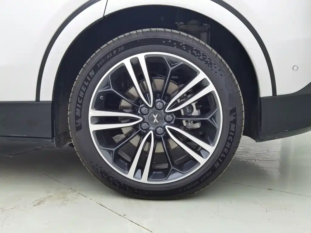 XPeng G6 — миниатюра 12