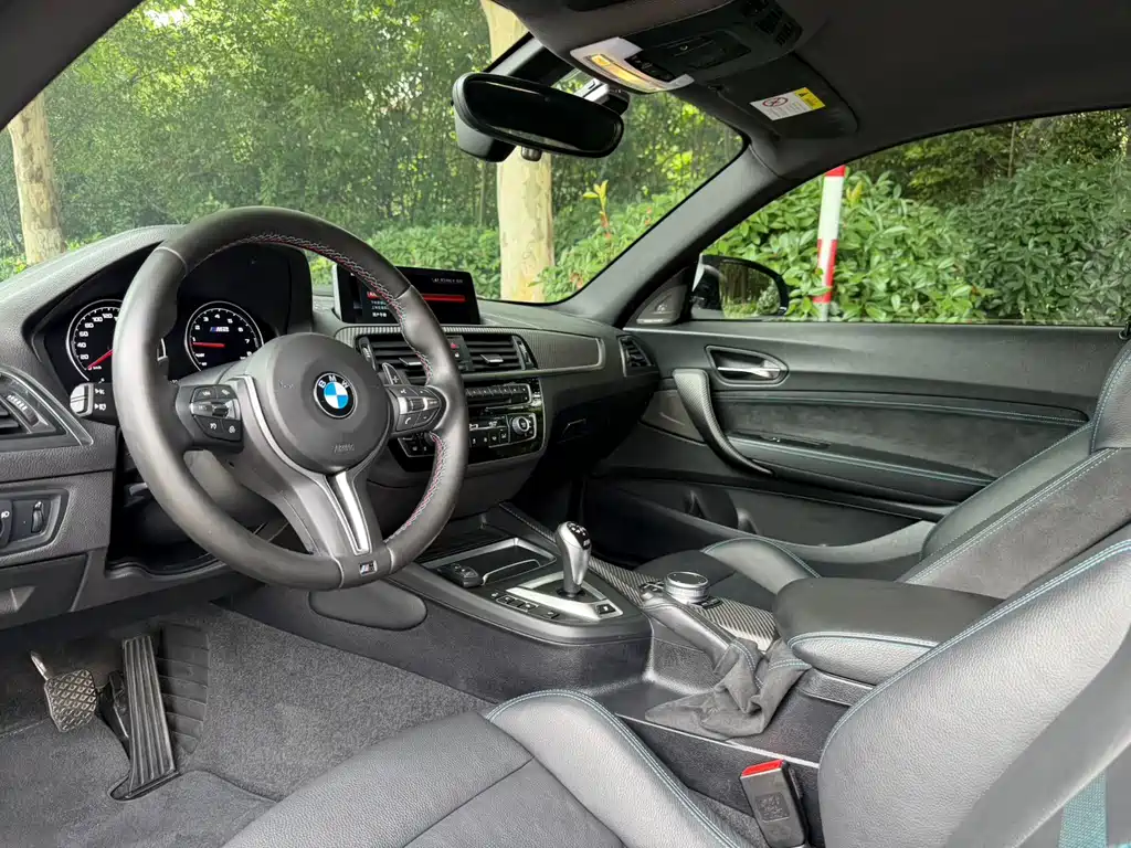 BMW M2 — миниатюра 5