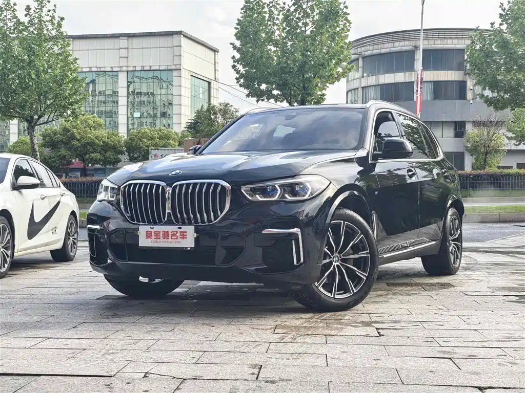 BMW X5 2023