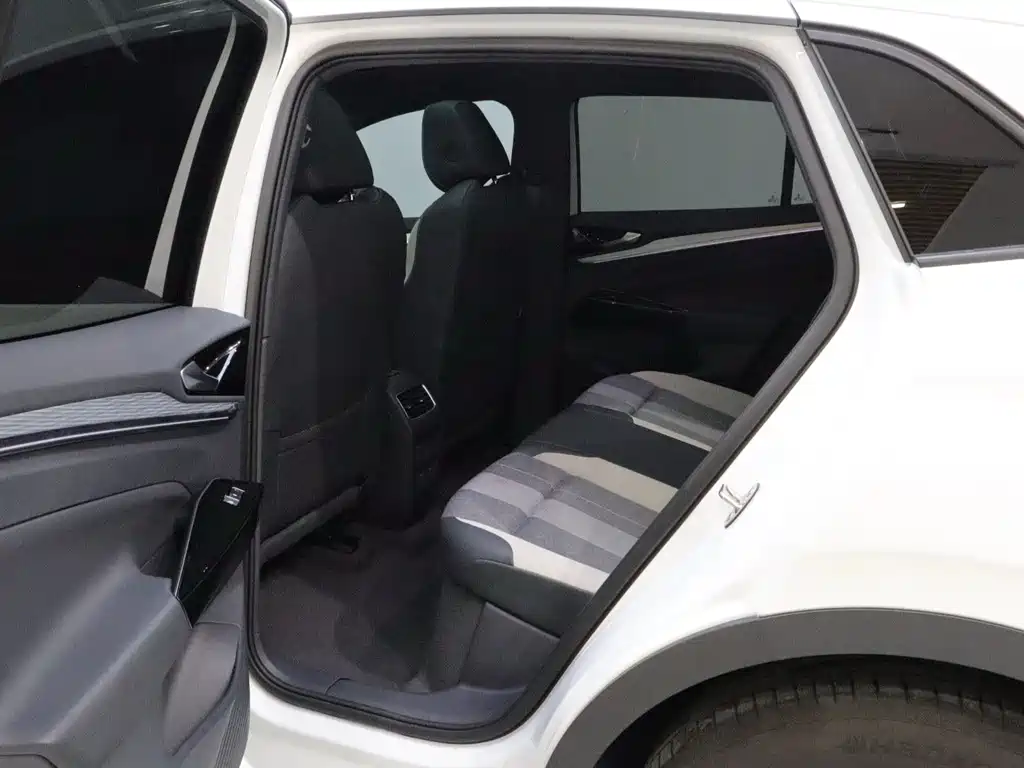 Volkswagen ID.4 Crozz — миниатюра 11