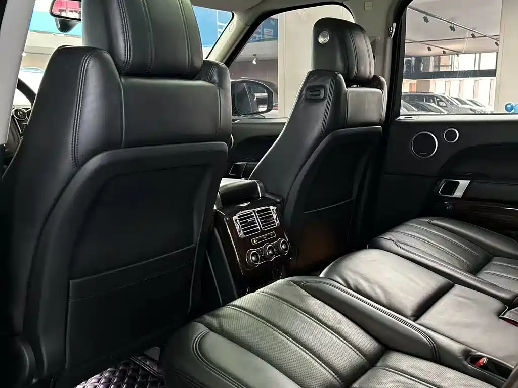 Land Rover Range Rover 2015 3.0 TDV6 Vogue