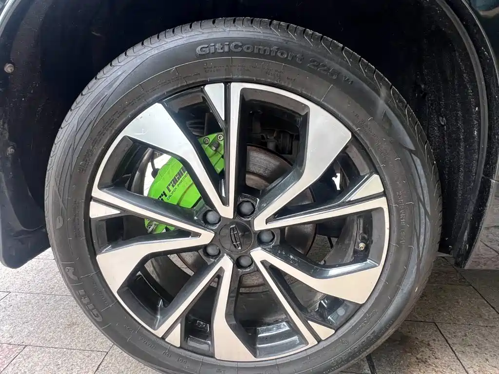 Geely Xingyue S — миниатюра 17