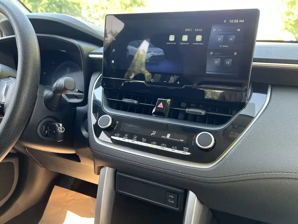 Toyota Frontlander — миниатюра 10