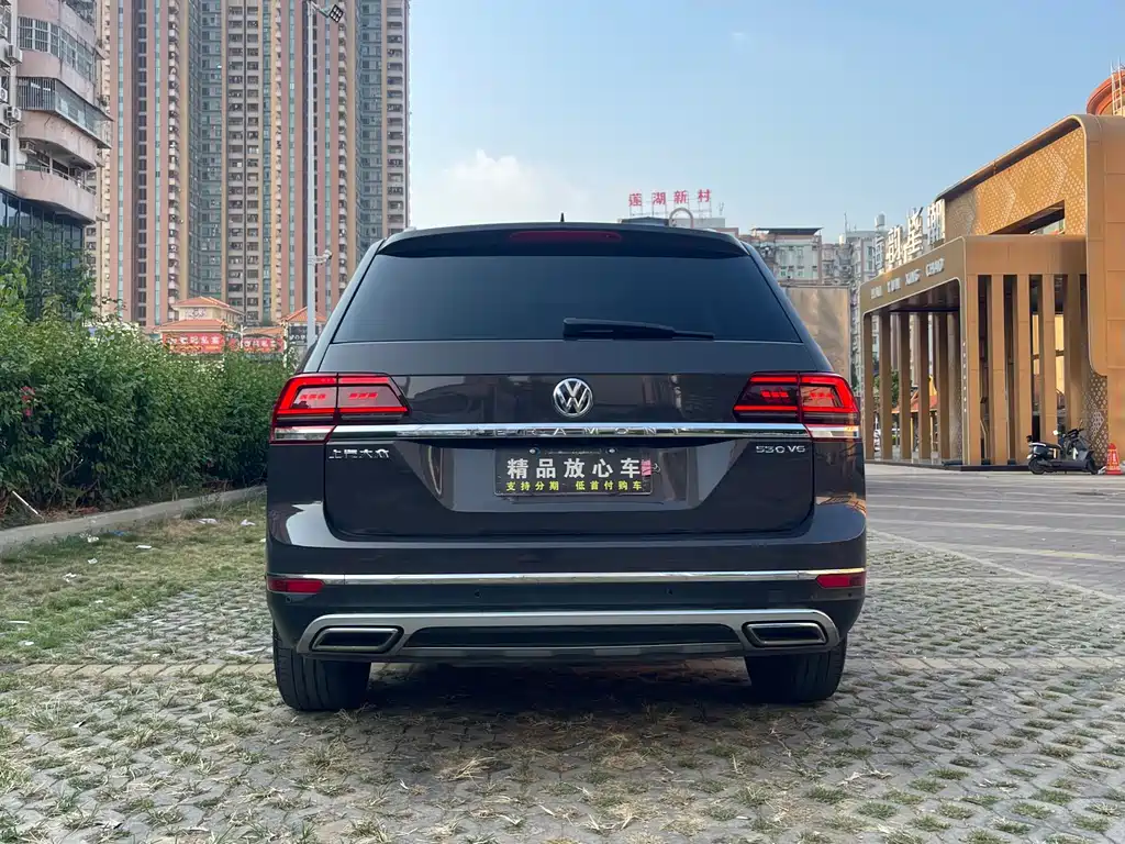 Volkswagen Teramont — миниатюра 5