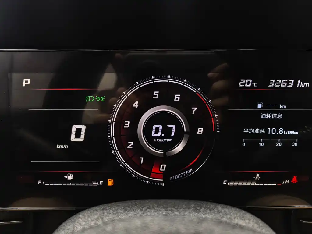 Hyundai Elantra 2022 240TGDi DCT LUX Luxury
