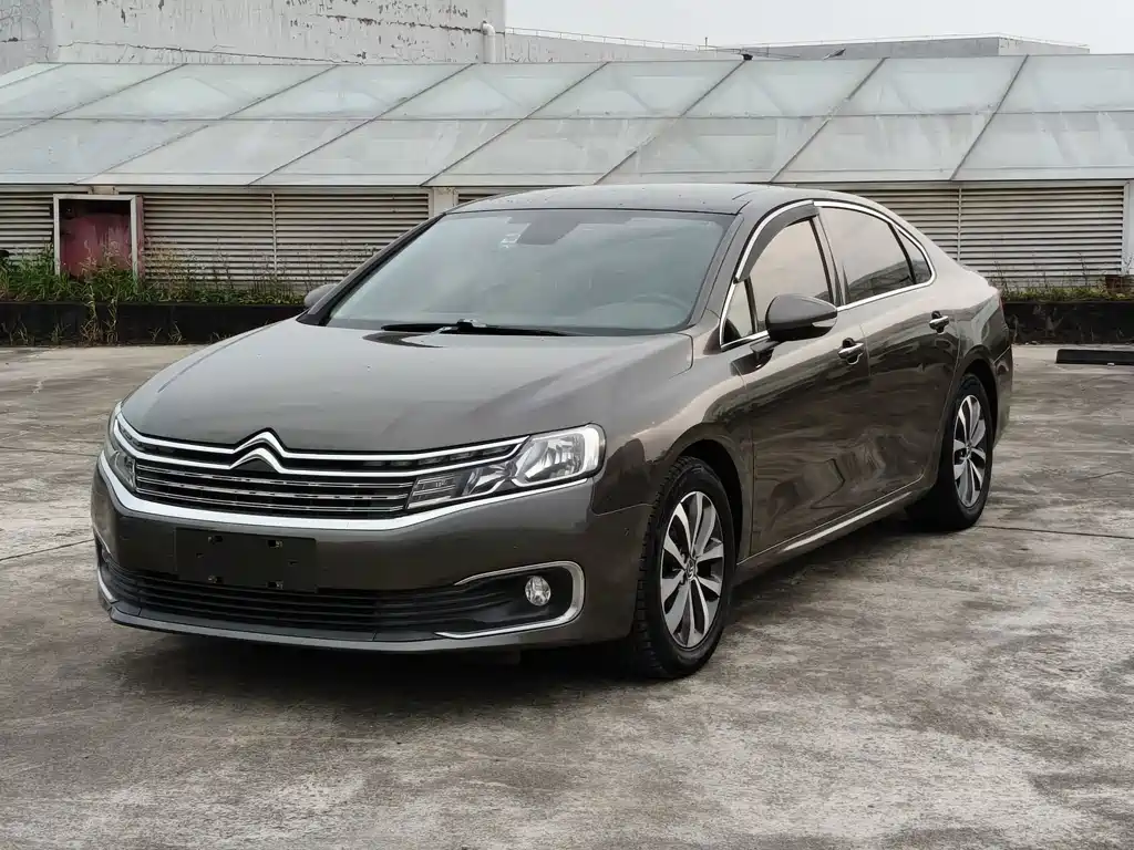 Citroen C6