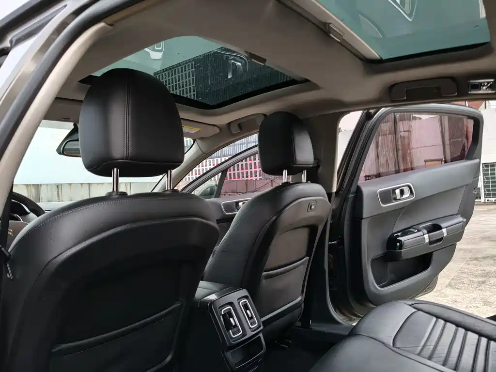 Citroen C6 — миниатюра 12