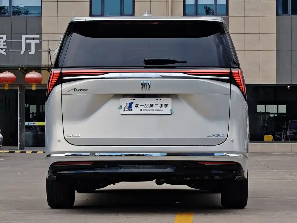 Buick GL8 2026 Premium