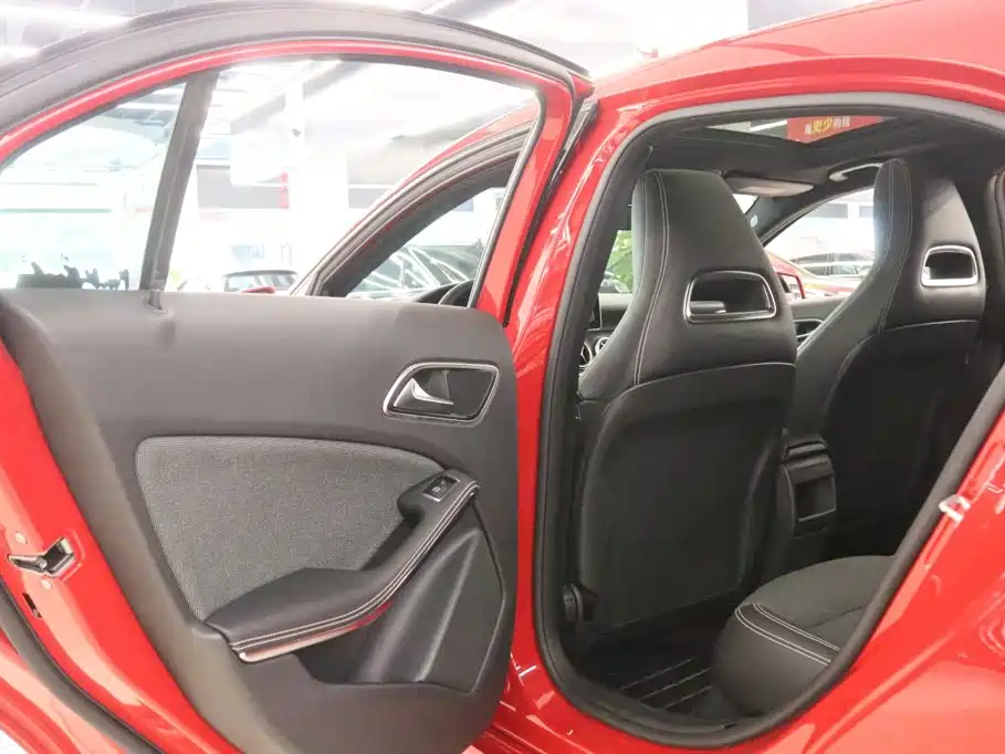 Mercedes-Benz A-Class (Import) — миниатюра 14
