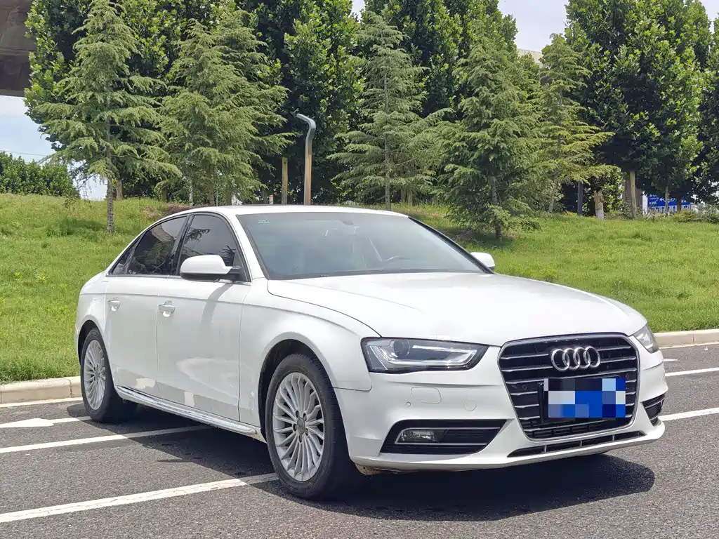 Audi A4L 2016 35 TFSI AT
