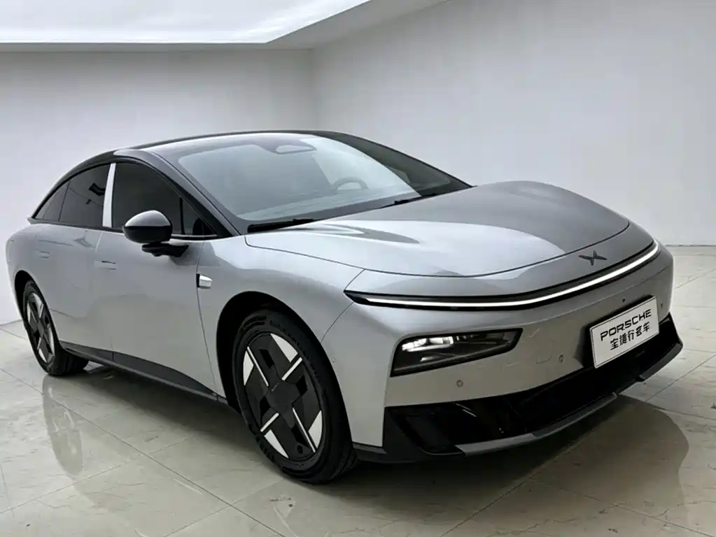 XPeng P7+