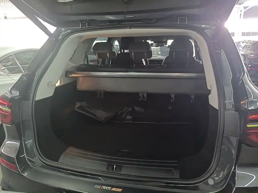Roewe RX5 — миниатюра 19