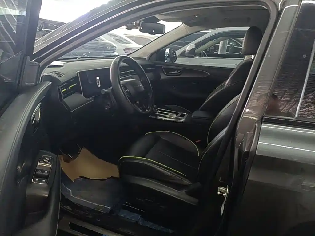 Roewe RX5 — миниатюра 15