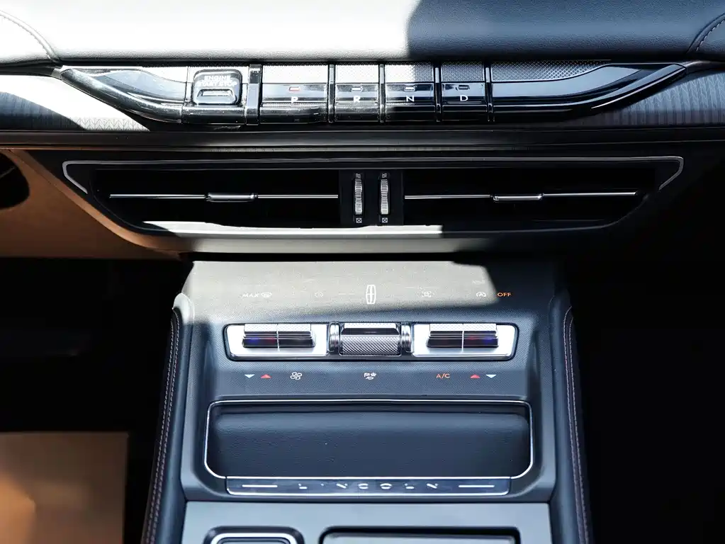 Lincoln Z — миниатюра 18
