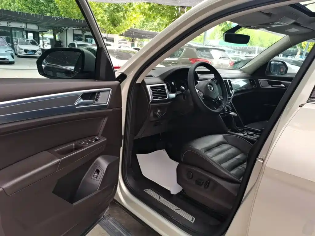 Volkswagen Teramont — миниатюра 16