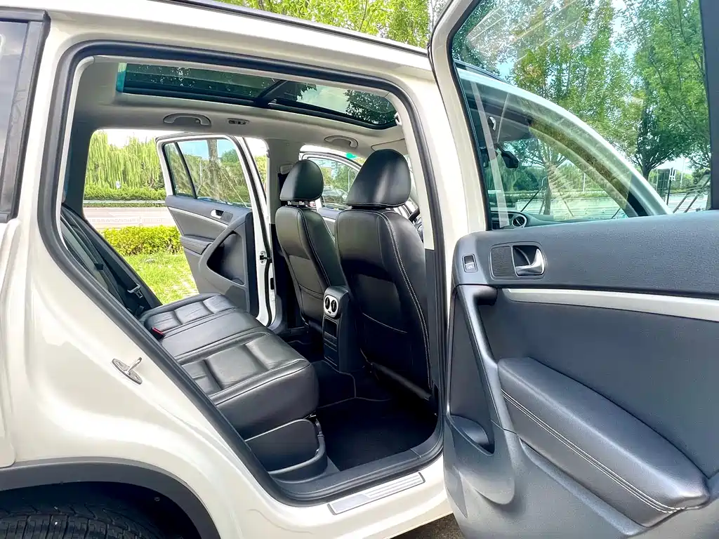 Volkswagen Tiguan — миниатюра 15