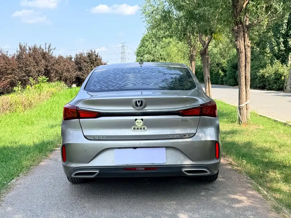 Changan Eado — миниатюра 9
