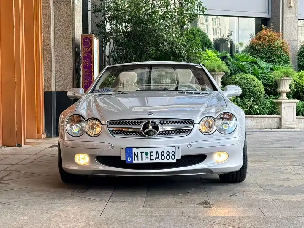 Mercedes-Benz SL-Class — миниатюра 2