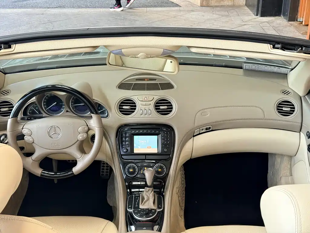 Mercedes-Benz SL-Class — миниатюра 19